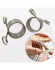 Aguja Jacquard DIY herramienta de tejer nudillo asistente 1 pieza guías trenzadas dedal Popular accesorios de costura de acero i