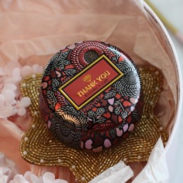 Caja de almacenamiento de joyas de dulces de té europeo chapada en oro tarro de vela Navidad pequeña caja de hierro boda Favor c