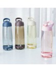 Botellas de agua deportivas de paja de gran capacidad con mango BPA botella de viaje de plástico saludable portátil al aire libr