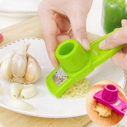 Color dulce para cocina accesorios plástico jengibre ajo herramienta de molienda silicona mágica pelador cortador rallador cepil