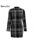 BerryGo elegante Oficina señora plaid vestido de invierno 2018 manga larga cuello alto grueso cálido vestido de borla moda vesti
